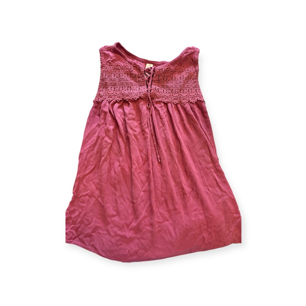 No Boundaries Mauve Lace Detail Top
